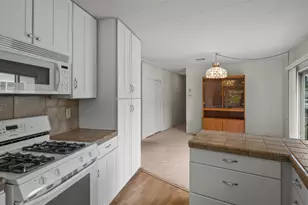800 Las Palmas Ave, Novato, CA 94949 - Photo 13