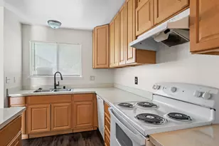 1910 Grande Cir, Fairfield, CA 94533 - Photo 13