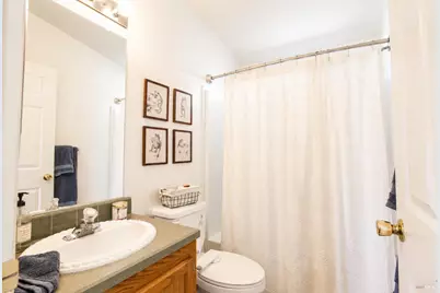 2408 Magnolia Avenue, Petaluma, CA 94952 - Photo 43