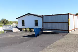 2408 Magnolia Ave, Petaluma, CA 94952 - Photo 37