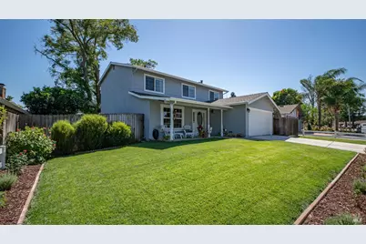 445 Calmace Drive, Dixon, CA 95620 - Photo 3