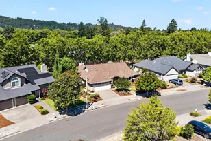 4795 Hillsboro Cir, Santa Rosa, CA 95405 - Photo 57