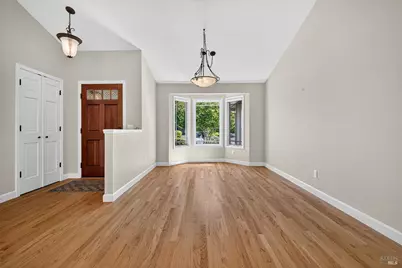 4795 Hillsboro Circle, Santa Rosa, CA 95405 - Photo 11