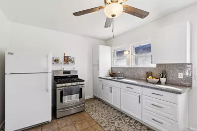 543 Randolph Street #A, Napa, CA 94559 - Photo 11