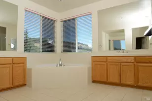 2901 Pebble Beach Cir, Fairfield, CA 94534 - Photo 25