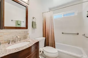 996 Sandpoint Dr, Rodeo, CA 94572 - Photo 17