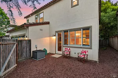 2151 Linwood Avenue, Santa Rosa, CA 95404 - Photo 23