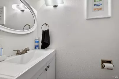 600 Pacific Avenue, Santa Rosa, CA 95404 - Photo 19