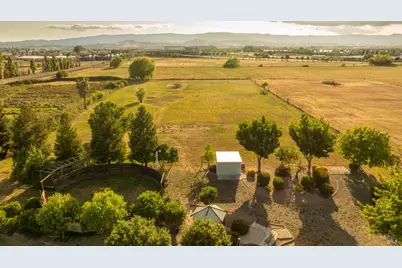 6811 Willow Road, Vacaville, CA 95687 - Photo 81