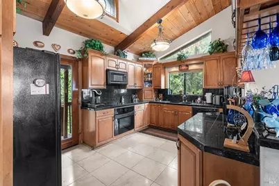 22540 Hutchinson Road, Los Gatos, CA 95033 - Photo 13