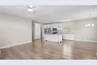 88 Oakwood Drive #88, Petaluma, CA 94954 - Photo 5