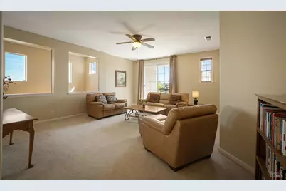 219 Snowy Owl Drive, Vacaville, CA 95687 - Photo 39