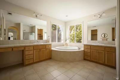 219 Snowy Owl Drive, Vacaville, CA 95687 - Photo 47