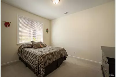 219 Snowy Owl Drive, Vacaville, CA 95687 - Photo 63