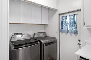 247 E 7 Flags Cir, Sonoma, CA 95476 - Photo 19