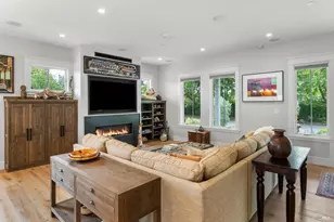 470 Harrington Dr, Sonoma, CA 95476 - Photo 7