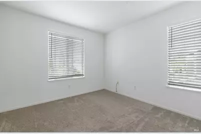 279 Clearpointe Drive, Vallejo, CA 94591 - Photo 25