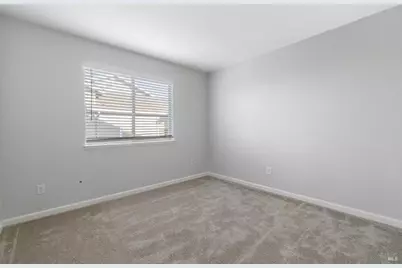 279 Clearpointe Drive, Vallejo, CA 94591 - Photo 21