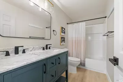 279 Clearpointe Drive, Vallejo, CA 94591 - Photo 23