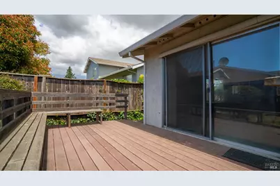 1917 Clydesdale Way, Petaluma, CA 94954 - Photo 25