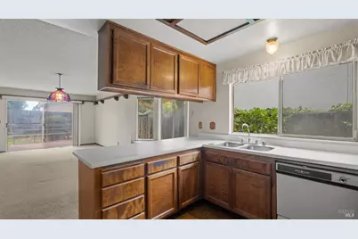 1917 Clydesdale Way, Petaluma, CA 94954 - Photo 15
