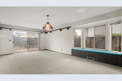 1917 Clydesdale Way, Petaluma, CA 94954 - Photo 9