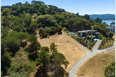 1 Trestle Glen Circle, Tiburon, CA 94920 - Photo 5