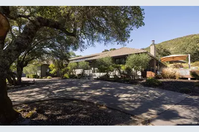 5850 Sharp Road, Calistoga, CA 94515 - Photo 47