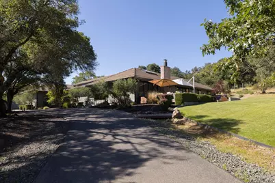 5850 Sharp Road, Calistoga, CA 94515 - Photo 11