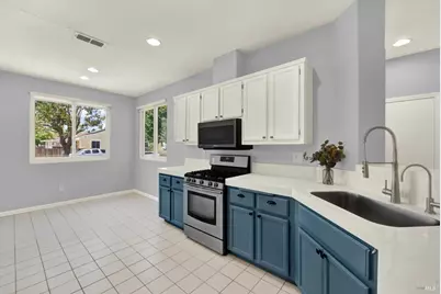 512 Vierra Street, Rio Vista, CA 94571 - Photo 33