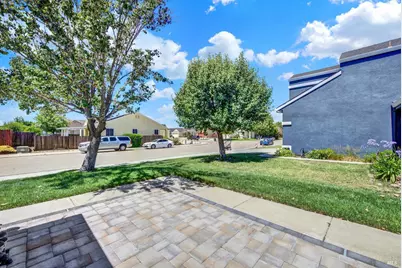 512 Vierra Street, Rio Vista, CA 94571 - Photo 13