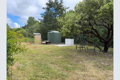 25284 Madrone Drive, Willits, CA 95490 - Photo 5