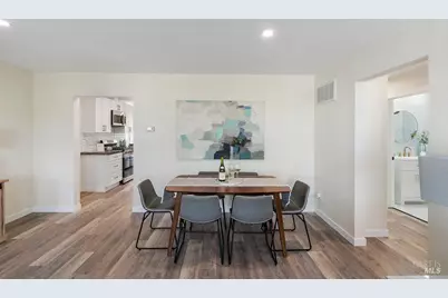 420 Gillcrest Avenue, Vallejo, CA 94591 - Photo 7