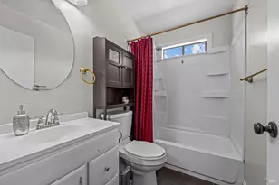 526 Loleta Ln, Novato, CA 94947 - Photo 19