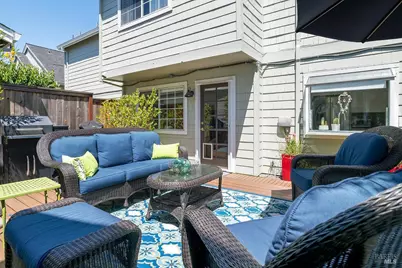 186 Ignacio Valley Circle, Novato, CA 94949 - Photo 13