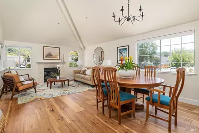 186 Ignacio Valley Circle, Novato, CA 94949 - Photo 9