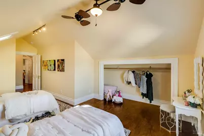 622 E 2nd Street, Benicia, CA 94510 - Photo 47