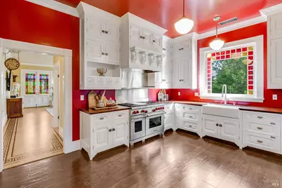 622 E 2nd Street, Benicia, CA 94510 - Photo 21