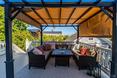622 E 2nd Street, Benicia, CA 94510 - Photo 83