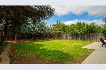 5038 Lakeview Circle, Fairfield, CA 94534 - Photo 27