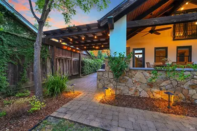 1621 Hillview Place, Saint Helena, CA 94574 - Photo 35