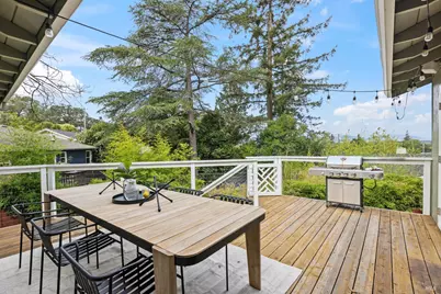 30 Montecito Boulevard, Napa, CA 94559 - Photo 9