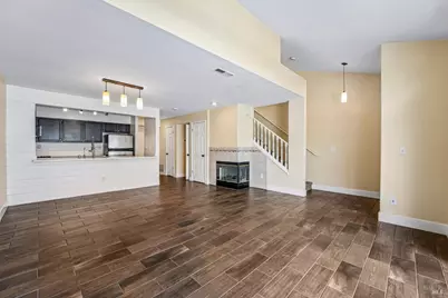 567 E Jasmine Circle, Santa Rosa, CA 95407 - Photo 3