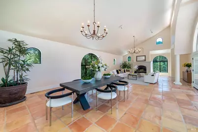 4900 Dry Creek Road, Napa, CA 94558 - Photo 19