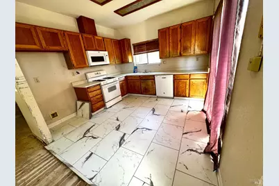 1001 Camellia Court, Suisun City, CA 94585 - Photo 17