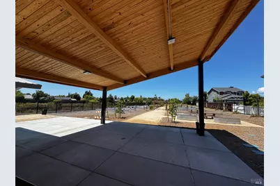 1001 Camellia Court, Suisun City, CA 94585 - Photo 33