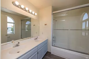 7 Meridian Cir, Rohnert Park, CA 94928 - Photo 15