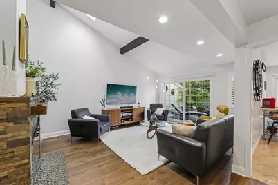 260 Marina Village Way, Benicia, CA 94510 - Photo 9