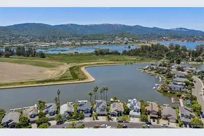 35 Caribe Isle, Novato, CA 94949 - Photo 79