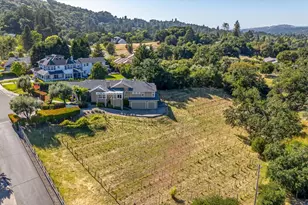 4548 Fable Ct, Santa Rosa, CA 95404 - Photo 3